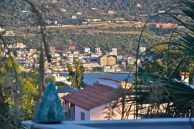 Ino Hotel & Suites