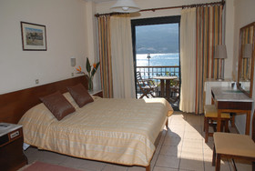 Hotel Aeolis