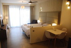 Samothraki Beach Apartments & Suites Hotel