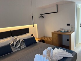 Moonlight Hotel