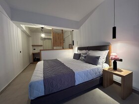 Moonlight Hotel