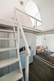 Aura Marina Apartments
