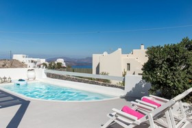 Aura Marina Apartments