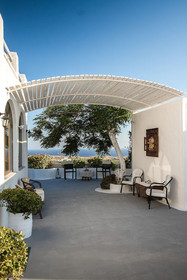 Villa Iliovasilema Santorini