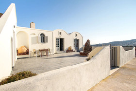 Villa Iliovasilema Santorini