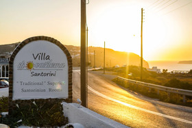 Villa Iliovasilema Santorini