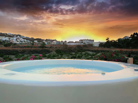 Vineyard Exclusive Suites