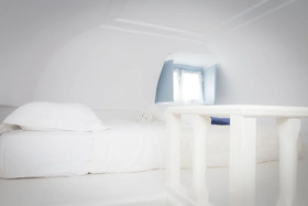Linos Suites