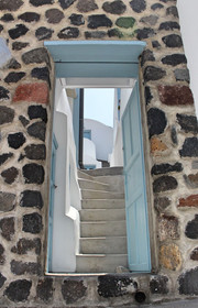 Linos Suites