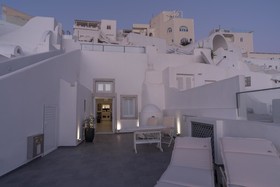Dimitrios Cave House