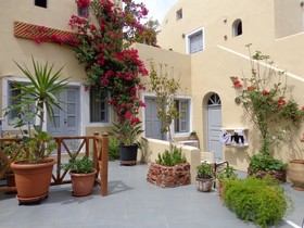 Ersi Villas Hotel
