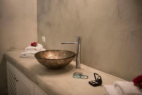 Aelia by Eltheon Hotel