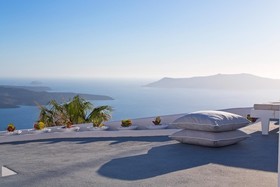 Alta Vista Honeymoon Suites
