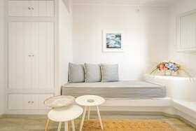 Amoramelia Suites