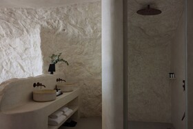 one of one hotel