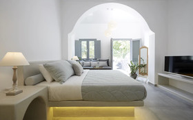 Amara Suites Santorini