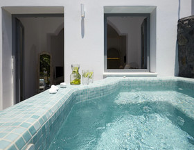 Amara Suites Santorini