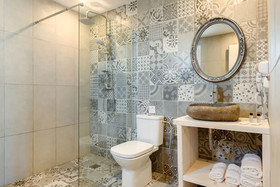 Anamar Santorini