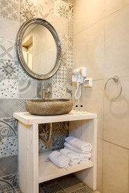 Anamar Santorini