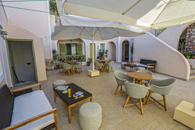 Anassa Hotel