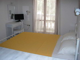Finikas Hotel