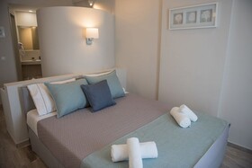 Fomithea Hotel