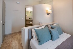 Fomithea Hotel