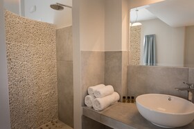 Fomithea Hotel