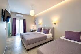 Fomithea Hotel