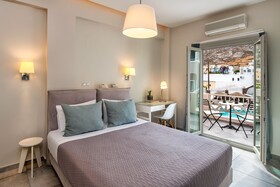 Fomithea Hotel