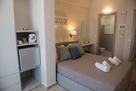Fomithea Hotel
