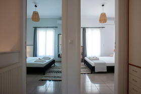 Harmonia House