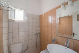 Kamari Blu Boutique Hotel