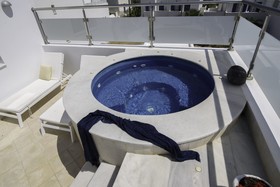 La Mer Deluxe Hotel & Spa