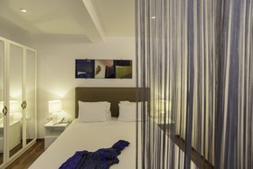 La Mer Deluxe Hotel & Spa