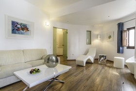 La Mer Deluxe Hotel & Spa
