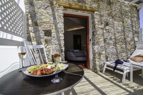 La Mer Deluxe Hotel & Spa