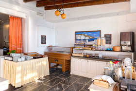 Sigalas Hotel & Apartments