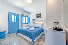 Sigalas Hotel & Apartments