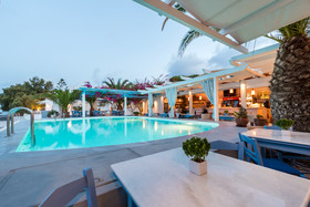 Sigalas Hotel & Apartments