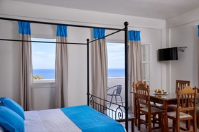 Terra Blue Hotel