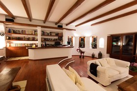 Aquaria Villa