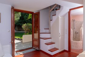 Aquaria Villa