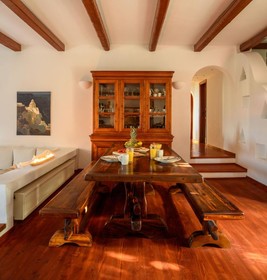 Aquaria Villa