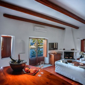 Aquaria Villa