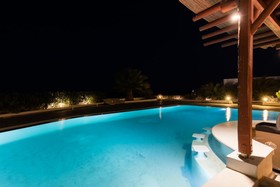 Aquaria Villa