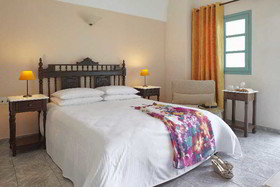 Nikolas Hotel