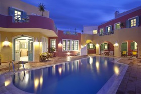 Nikolas Hotel