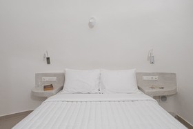 Santoterra Antigua Suites