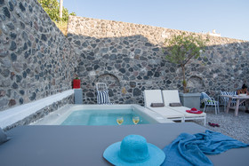 Lagadi Suites
